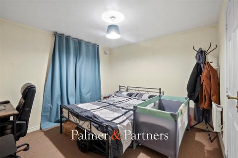 2 bedroom apartment for sale, Bradford Drive, Colchester, Essex, CO4