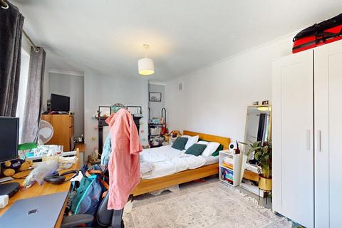 undefined, Elia Mews, London, Greater London, N1