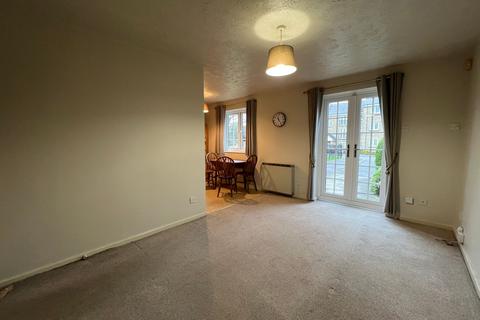 2 bedroom flat for sale, Mountjoy Road, Edgerton, Huddersfield, HD1 5QG