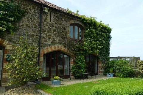2 bedroom apartment to rent, Bridestowe