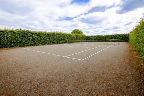 2 bedroom apartment for sale, Warren Road, Milton Keynes MK17