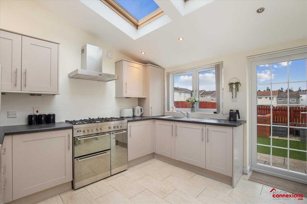 Kitchen Dining (1)