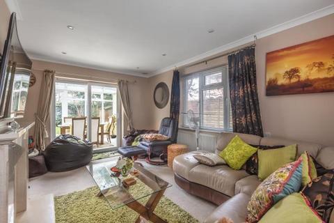 3 bedroom detached house to rent, Herons Way,  Wokingham,  RG40