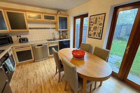 4 bedroom end of terrace house for sale, Sandown Close, Stratford-upon-Avon