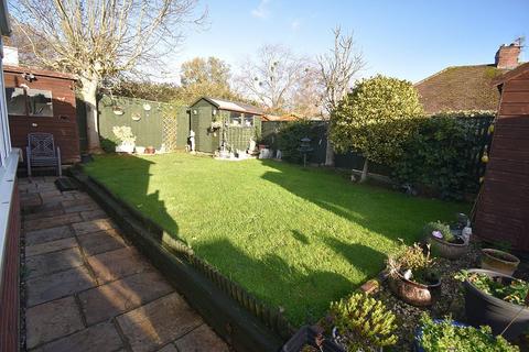2 bedroom detached bungalow for sale, Summer Lane, Exeter, EX4