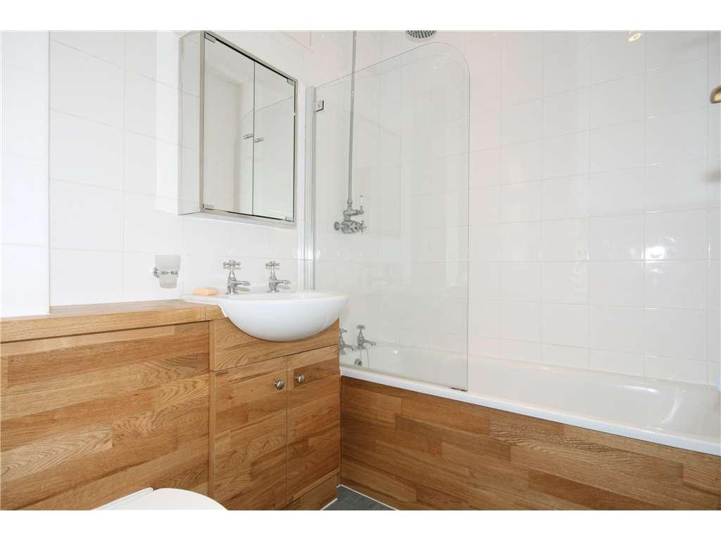 10 parklands bathroo