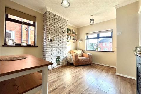 4 bedroom semi-detached house for sale, Wood Road, Lower Gornal DY3