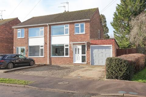 3 bedroom semi-detached house for sale, Nuffield Drive, Banbury
