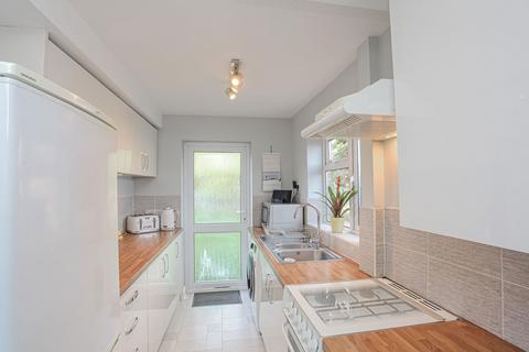 3 bedroom semi-detached house for sale, Nuffield Drive, Banbury