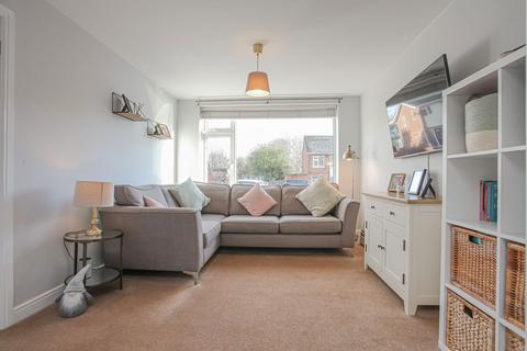 3 bedroom semi-detached house for sale, Nuffield Drive, Banbury