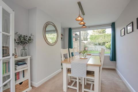 3 bedroom semi-detached house for sale, Nuffield Drive, Banbury