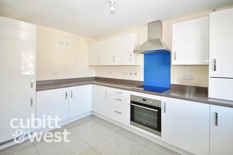 undefined, Daffodil Way Havant PO9