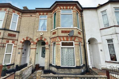 3 bedroom terraced house for sale, Beresford Road, Lowestoft, Suffolk, NR32