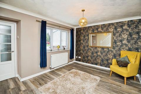 2 bedroom semi-detached house for sale, St Davids Close, Deeside CH5