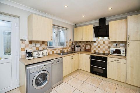 2 bedroom semi-detached house for sale, St Davids Close, Deeside CH5