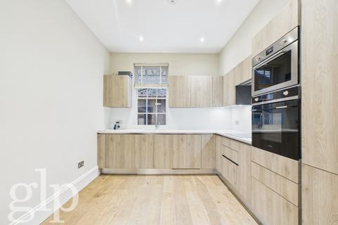 2 bedroom maisonette to rent, Connaught Street, Hyde Park, W2