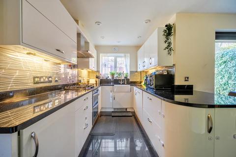 3 bedroom detached house for sale, Tees Close, Valley Park, Chandler's Ford