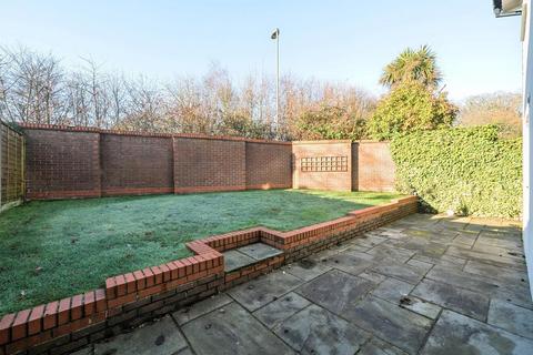 3 bedroom detached house for sale, Tees Close, Valley Park, Chandler's Ford