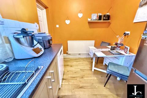 2 bedroom terraced house for sale, Regent Street, Telford TF1
