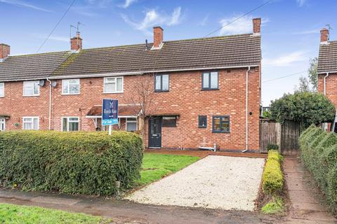 4 bedroom end of terrace house for sale, Oaks Road, Warwickshire CV8