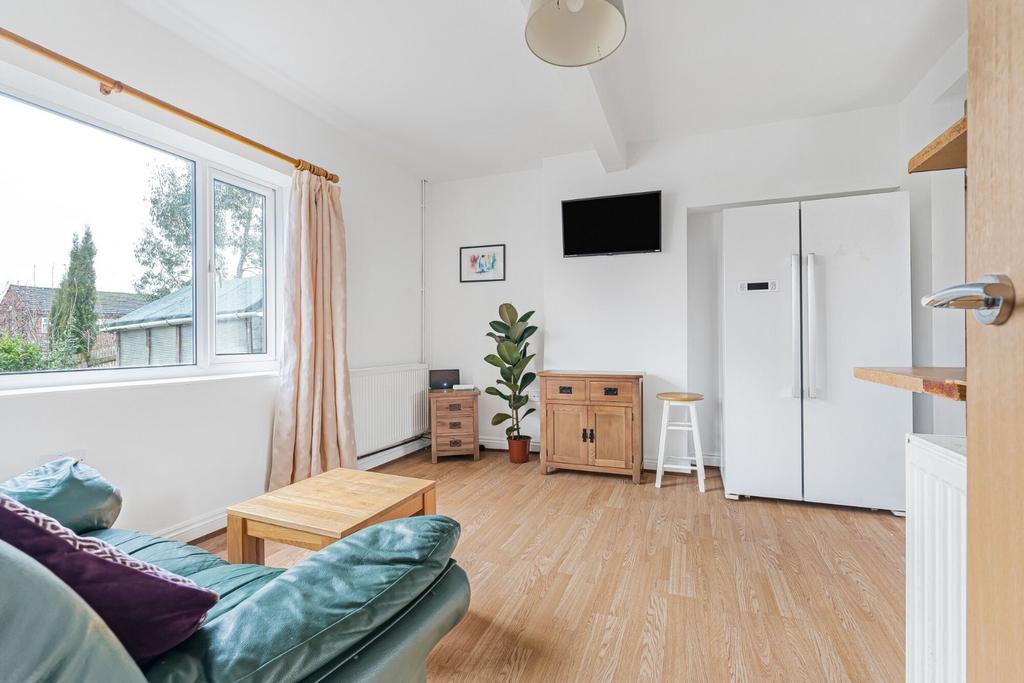 Kitchen/Sitting Room