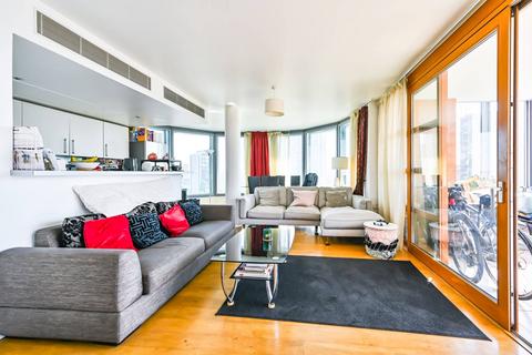 2 bedroom flat to rent, Lombard Road, Battersea, London, SW11