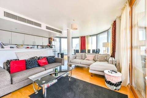 2 bedroom flat to rent, Lombard Road, Battersea, London, SW11
