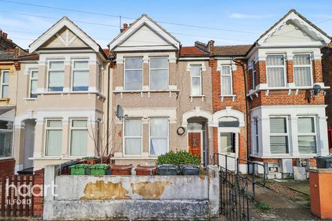 2 bedroom flat for sale, Park Avenue, Barking