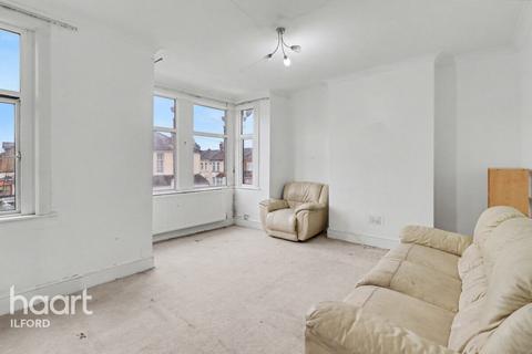 2 bedroom flat for sale, Park Avenue, Barking