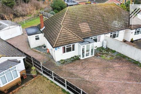 2 bedroom bungalow for sale, Clinton Road, Canvey Island