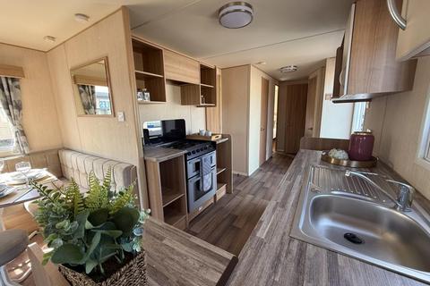 3 bedroom park home for sale, Felixstowe Beach Holiday Park