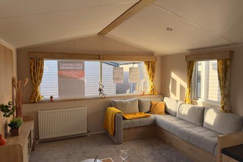 2 bedroom park home for sale, Felixstowe Beach Holiday Park