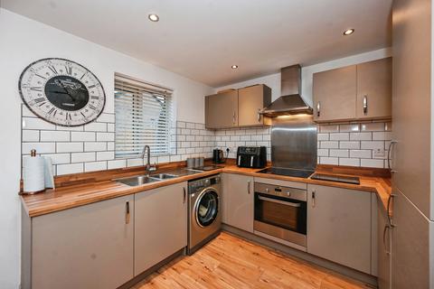 2 bedroom semi-detached house for sale, Bunhill Fields, Cheshire WA8