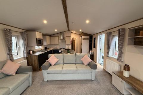 2 bedroom park home for sale, Felixstowe Beach Holiday Park