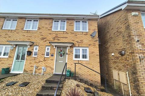 undefined, Tonypandy CF40