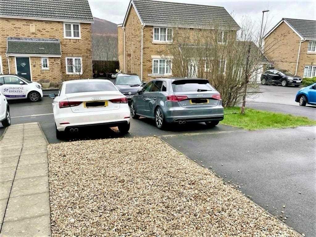 Exterior Parking