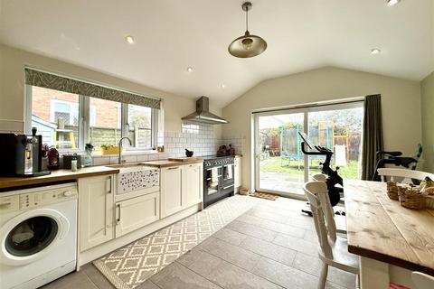 2 bedroom semi-detached house for sale, Steggall Close, Ipswich IP6