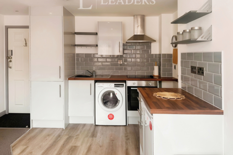 1 bedroom flat to rent, Tivoli House, South Street, HU1