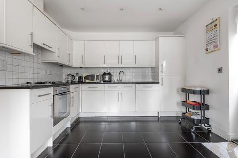 3 bedroom semi-detached house for sale, Lantern Close, Farnborough, Orpington, Kent, BR6