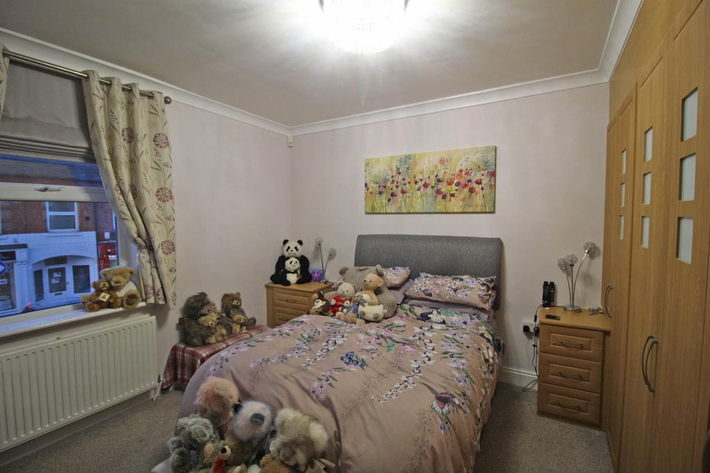 Ryton Street 22-24 Apartment Bedroom 1...