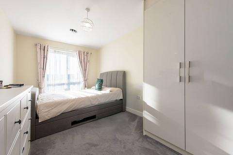 2 bedroom flat for sale, Aerodrome Road, Colindale, London, NW9