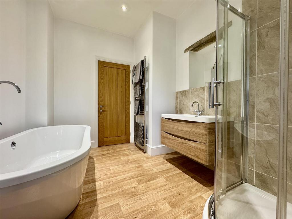 Family bathroom
