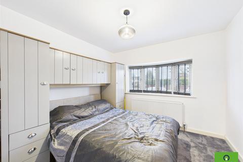 2 bedroom bungalow for sale, Clarence Road, Brentwood CM15