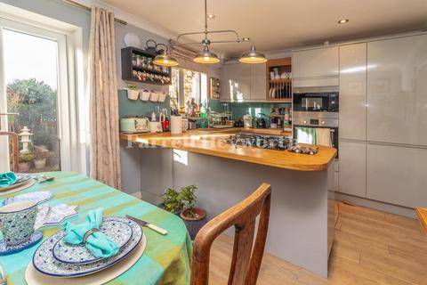 4 bedroom house for sale, Sheringham Way, Poulton Le Fylde FY6