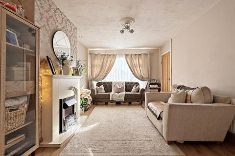 2 bedroom semi-detached house for sale, Brynna, Pontyclun CF72