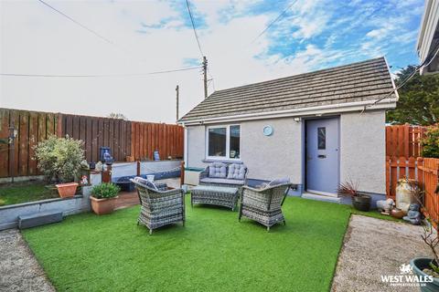 3 bedroom semi-detached house for sale, Parcllyn, Cardigan