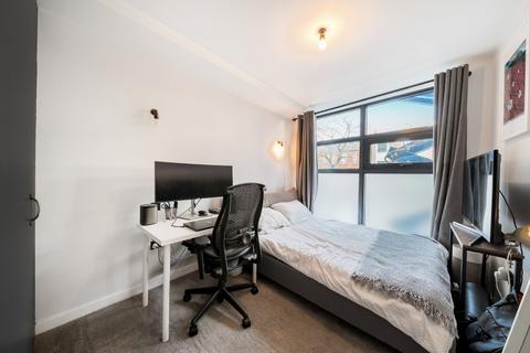 2 bedroom flat for sale, Northbourne Road, Clapham, London, SW4