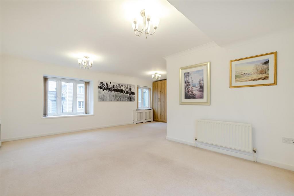8675961-interior13.jpg