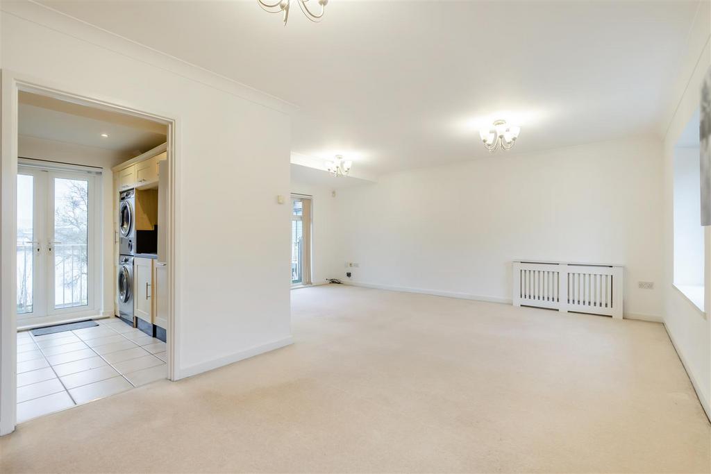 8675961-interior15.jpg