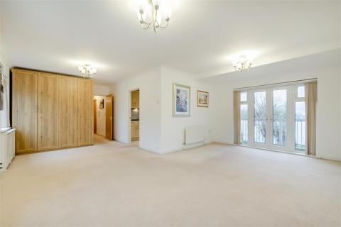 3 bedroom apartment for sale, The Lakes, Larkfield